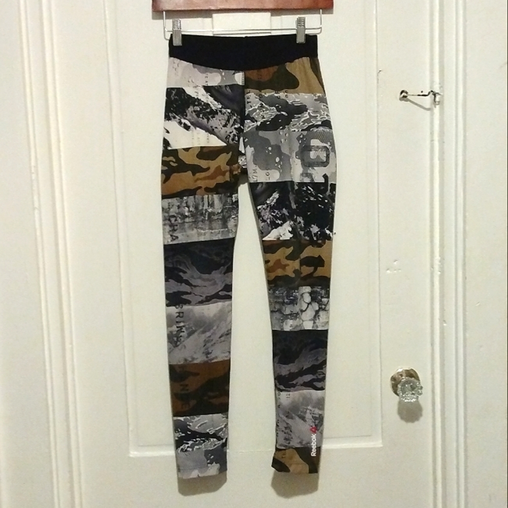 2/$20 Cool Reebok Speedwick Leggings Size Sm